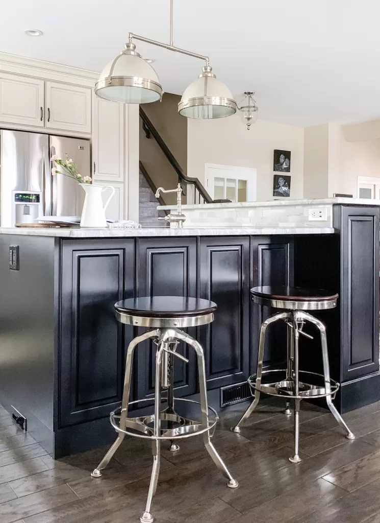 Traditional Kitchen Island by Calgary-based designer Lyndsay Bragg Design.